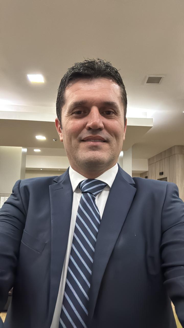 Carlos Eduardo Moreno Moreira